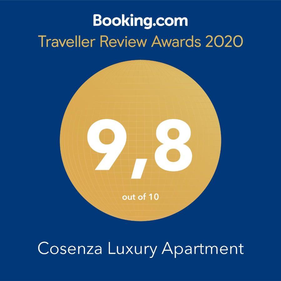 Cosenza Luxury Apartment エクステリア 写真